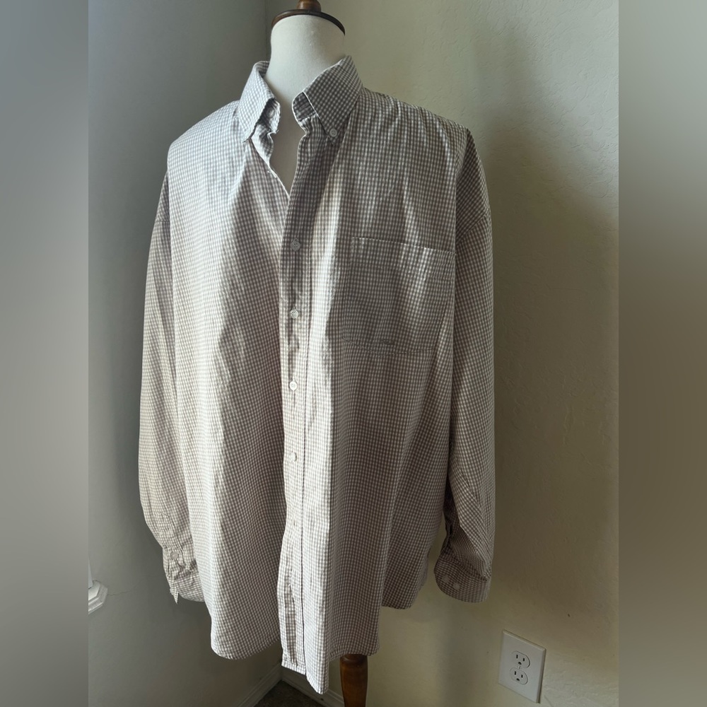 NWOT Roper XL tan and white Long Sleeve Button Up